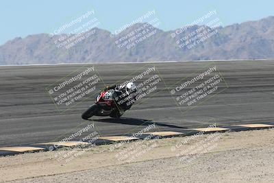 media/Oct-30-2025-Racers Edge (Thu) [[dabbdaf680]]/2-A Group/Session 3 Bowl/